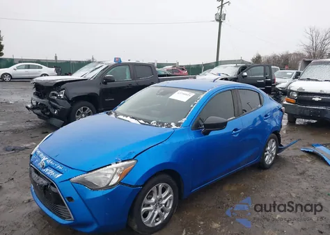 2018 Toyota Yaris Ia z USA, uszkodzony, nr VIN 3MYDLBYV7JY312734